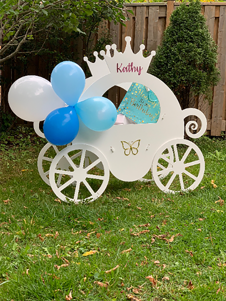 Cinderella Carriage for Princess Themed Birthday Parties Image 1 